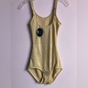 Joyshaper Women’s Tummy Control Open Bust Shapewear, Small, Beige, NWT
